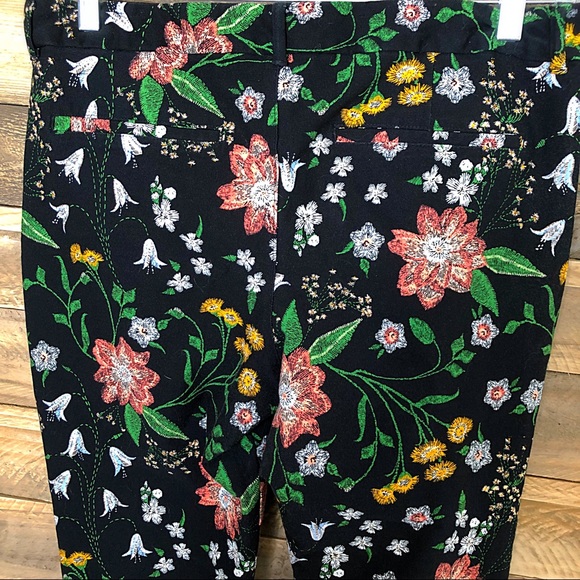 Old Navy floral print pixie mid-rise jeans - Picture 4 of 7